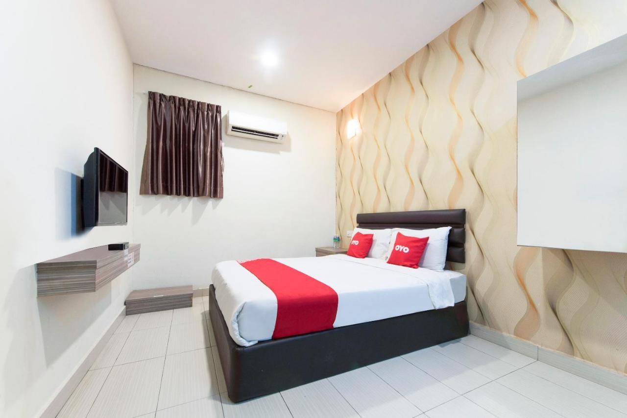 Yong Peng Super Oyo 90385 H3 Hotel מראה חיצוני תמונה